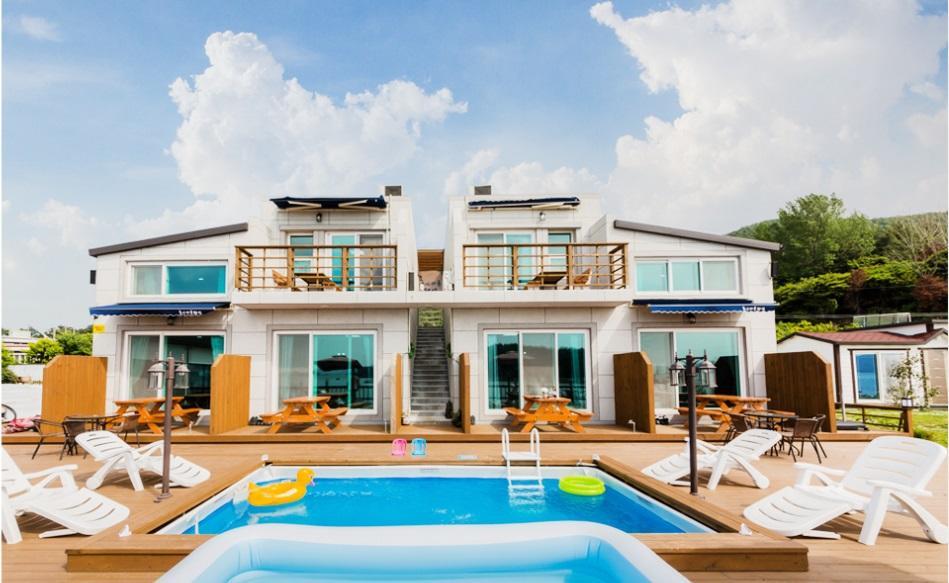 Dolsanmaru Pension Yeosu Esterno foto