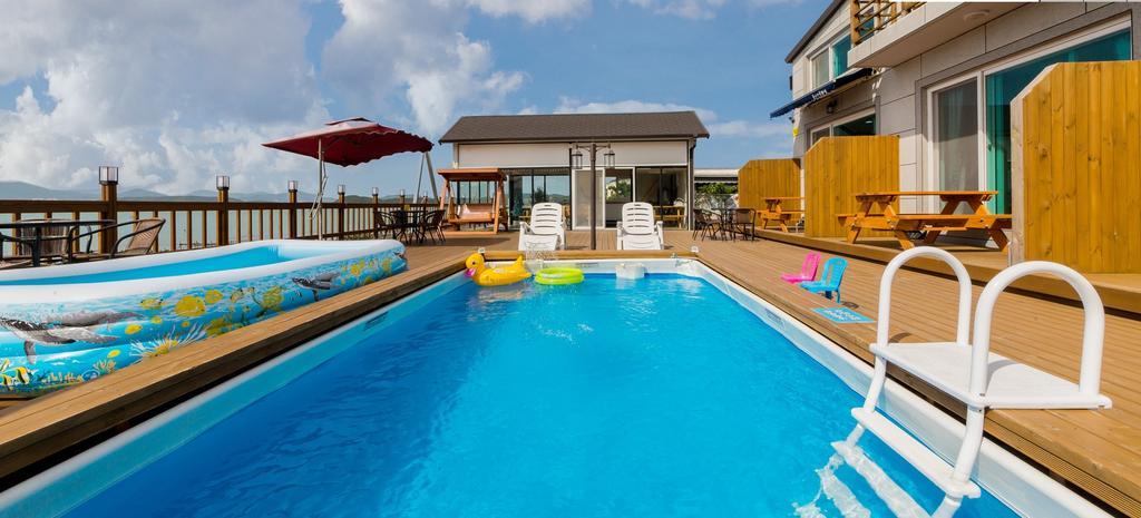 Dolsanmaru Pension Yeosu Esterno foto